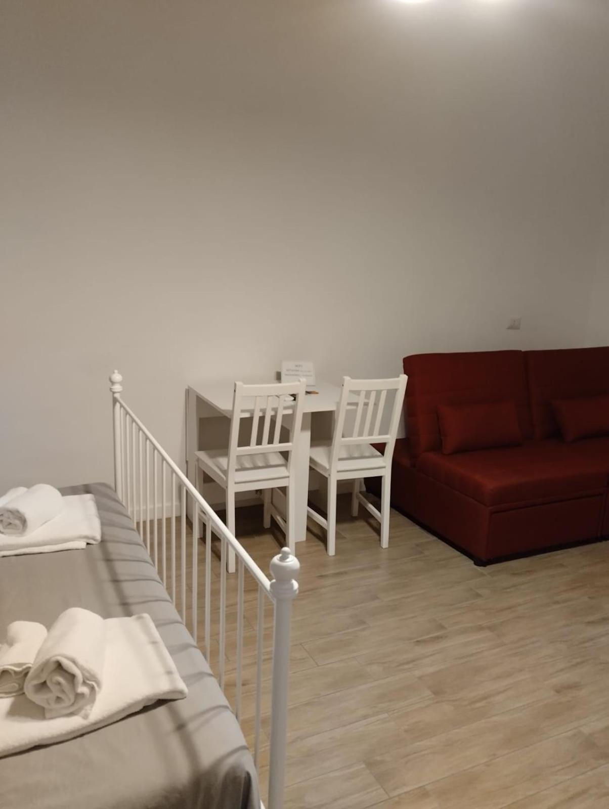 Residence E Appartamenti Bausan 那不勒斯 外观 照片